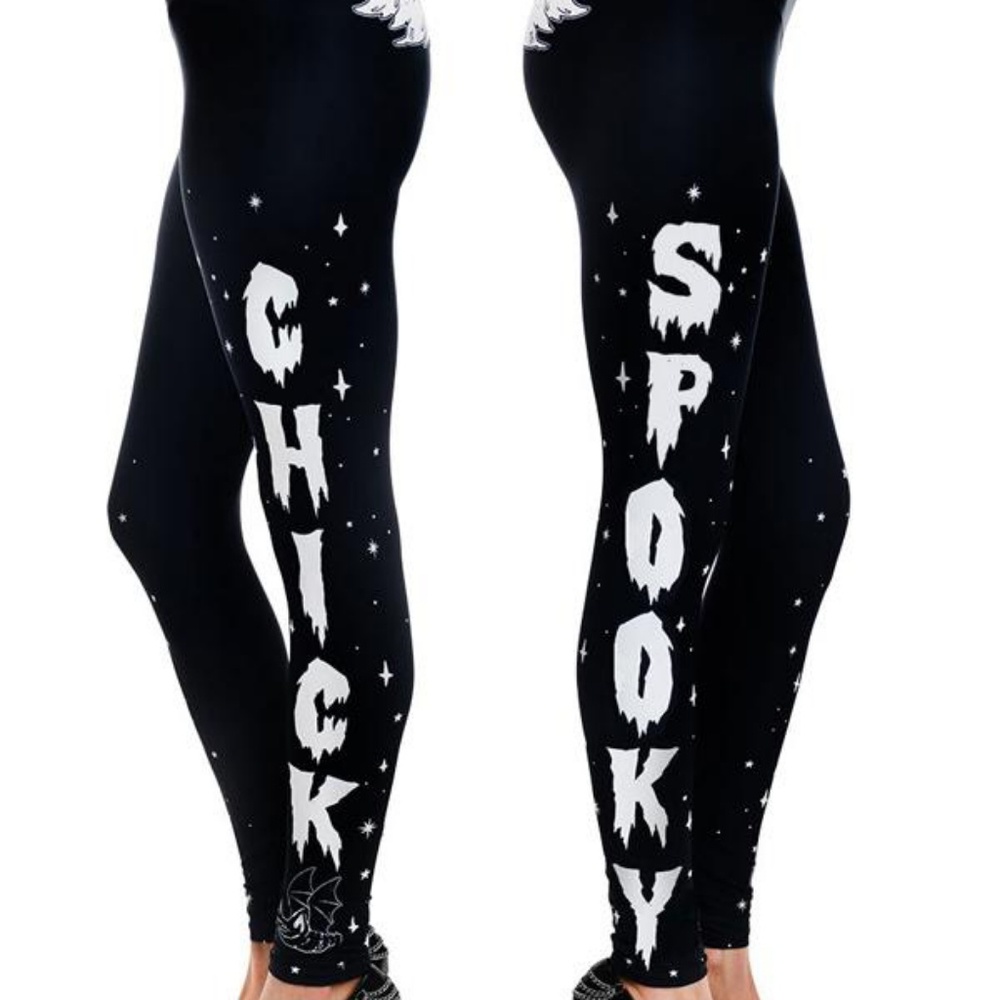 Nwt spooky chick leggings